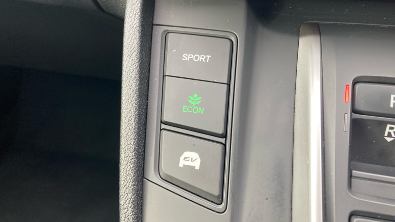 Honda CR-V 2.0 i-MMD Hybrid SE 5dr eCVT Hybrid Estate